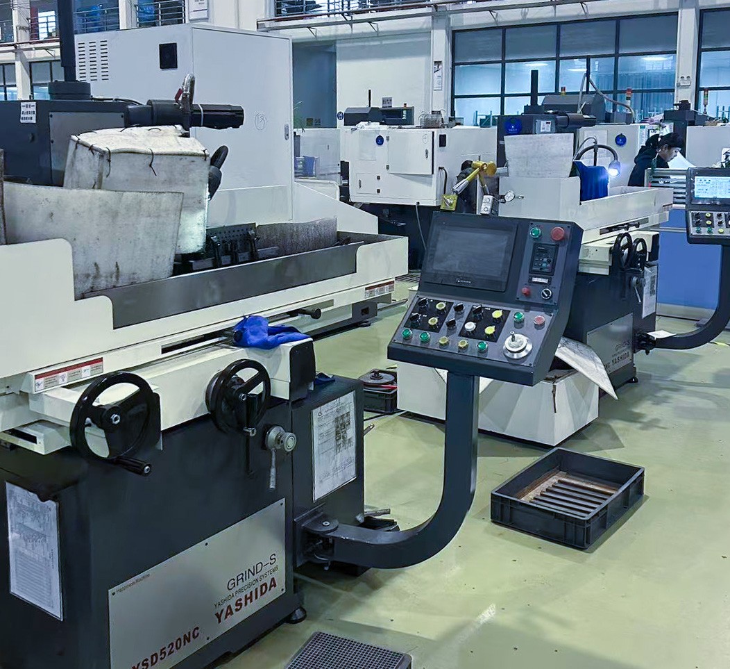 精密數控平面磨床